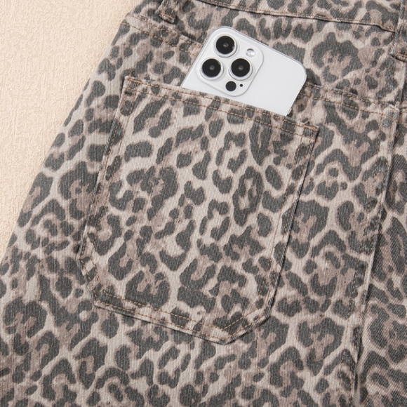 Neutral Leopard-Print Wide Leg Pants - Picture 8 of 13
